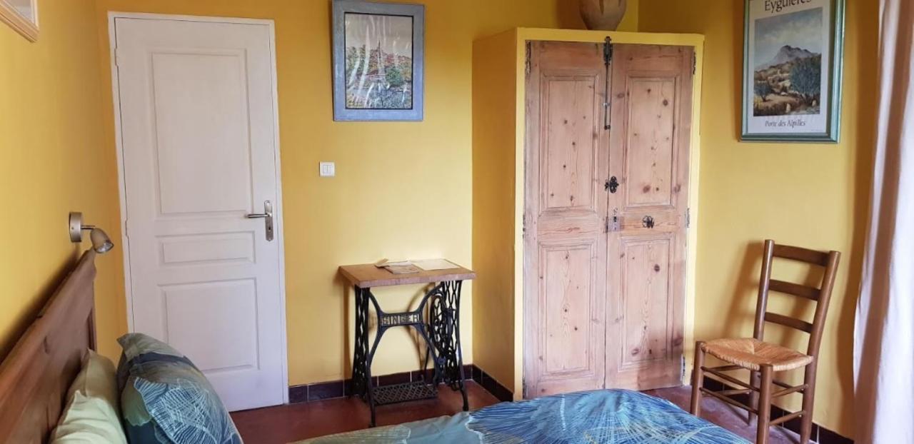 Bed and Breakfast Les Tournesols Mallemort Esterno foto