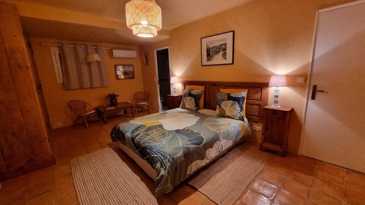 Bed and Breakfast Les Tournesols Mallemort Esterno foto