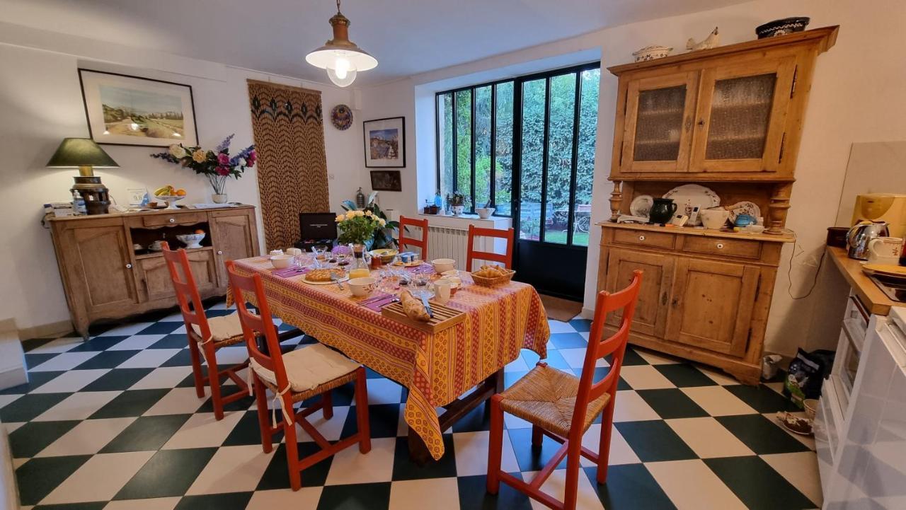 Bed and Breakfast Les Tournesols Mallemort Esterno foto