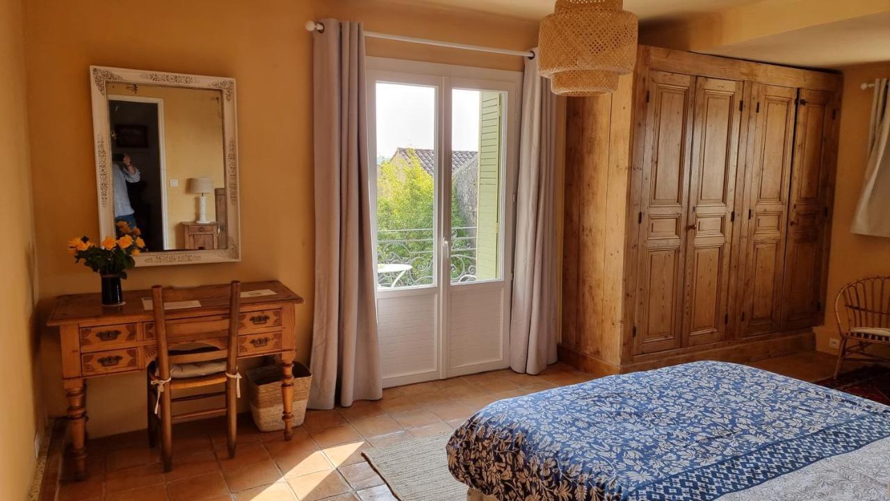 Bed and Breakfast Les Tournesols Mallemort Esterno foto